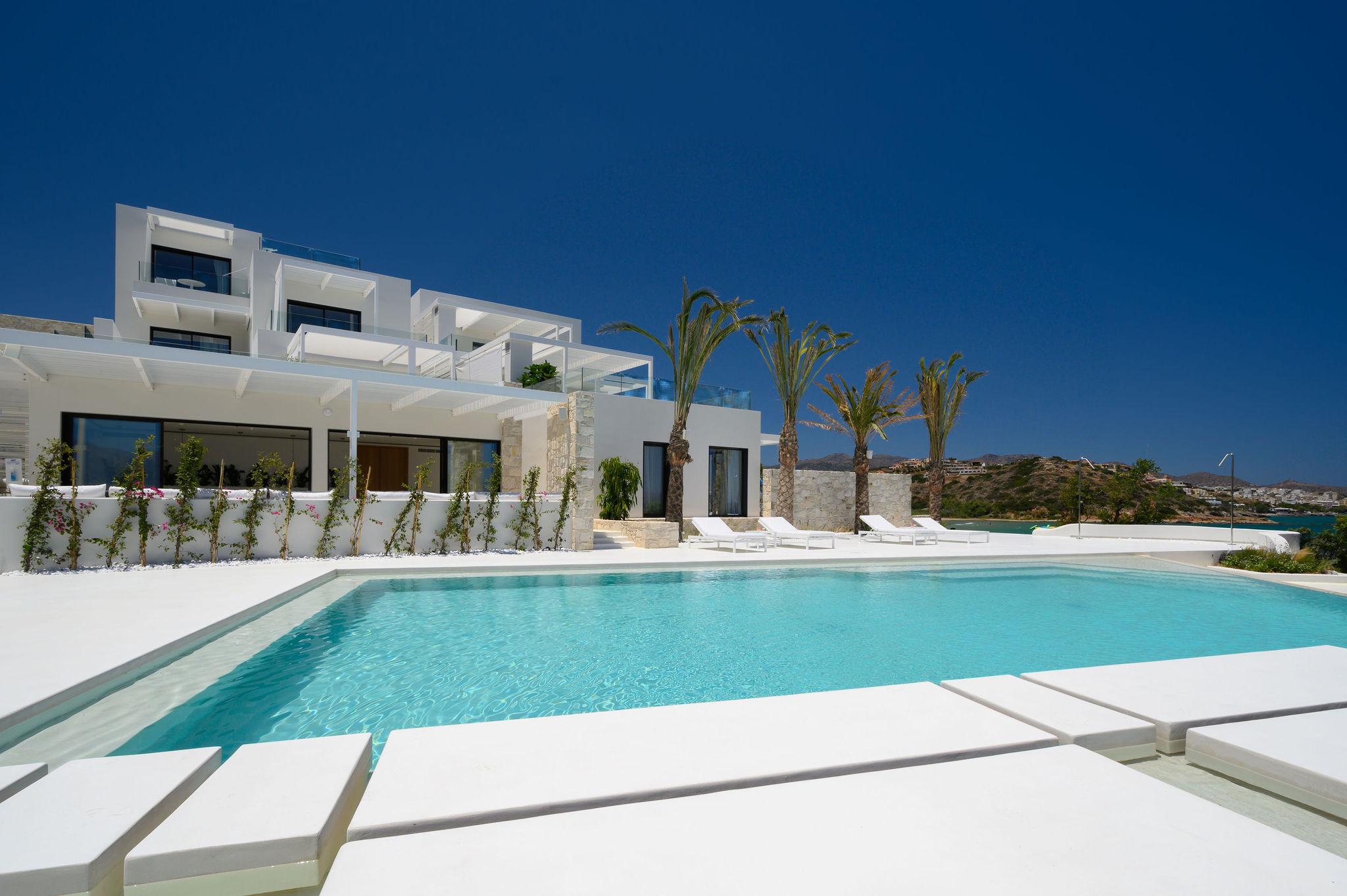 The Island Concept Luxury Boutique Hotel Heated Pool アイオス・ニコラオス エクステリア 写真