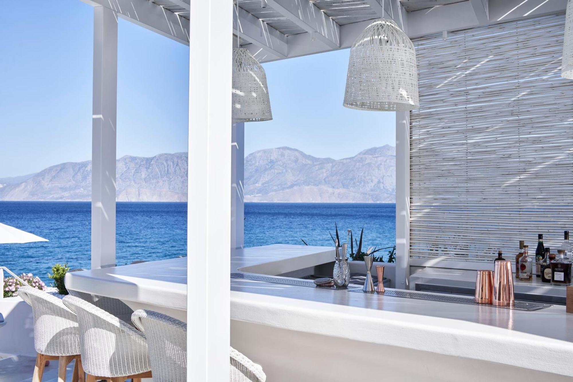 The Island Concept Luxury Boutique Hotel Heated Pool アイオス・ニコラオス エクステリア 写真